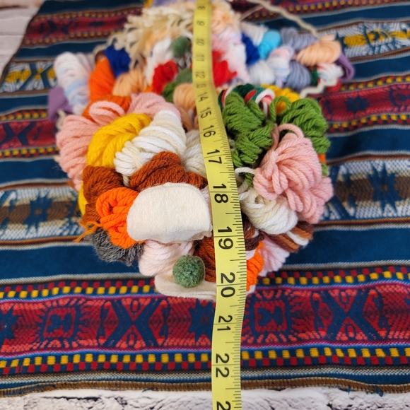 VINTAGE 60s 70s Large Hand Made Crochet Yarn Hanging Trapeze Circus Clown - Picture 7 of 7